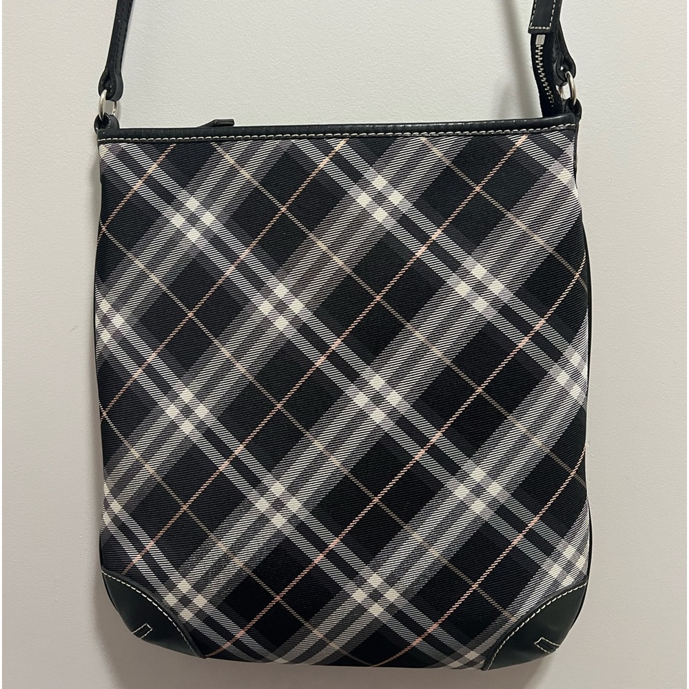PRELOVED AUTHENTIC BURBERRY LONDON BLUE LABEL CROSSBODY SLING BAG